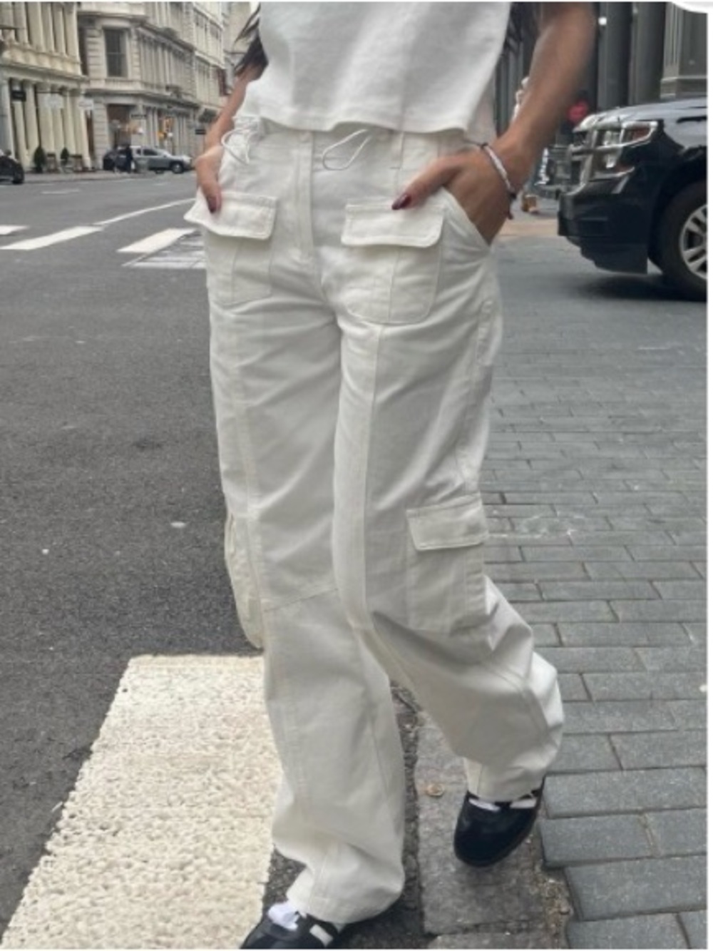 Brandy Melville White Kim Cargo Pants - Straight Utility Style